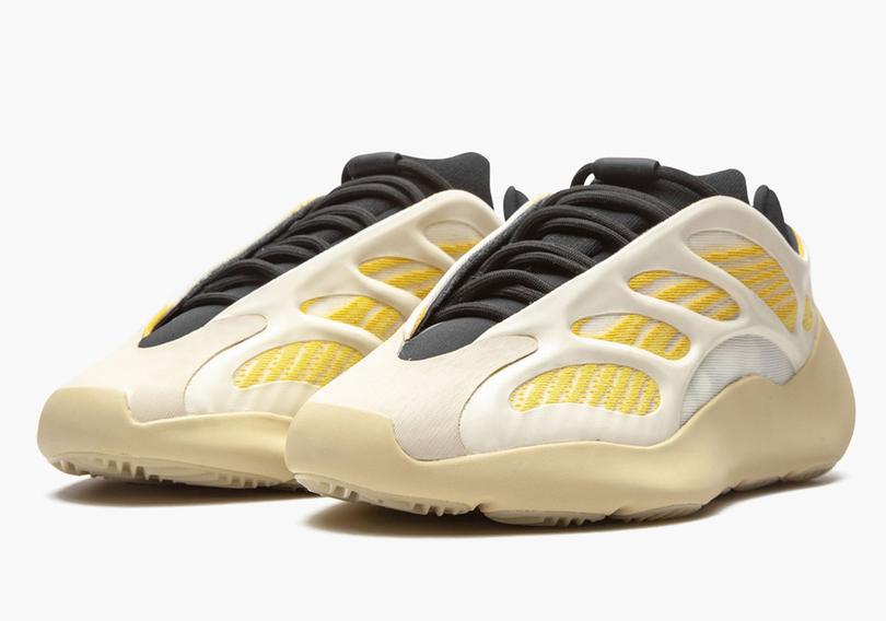 adidas-Yeezy-700-V3-Safflower-Restock-2022-1