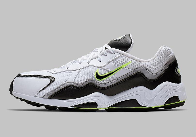 nike-zoom-alpha-black-white-volt-grey-BQ8800-002-1