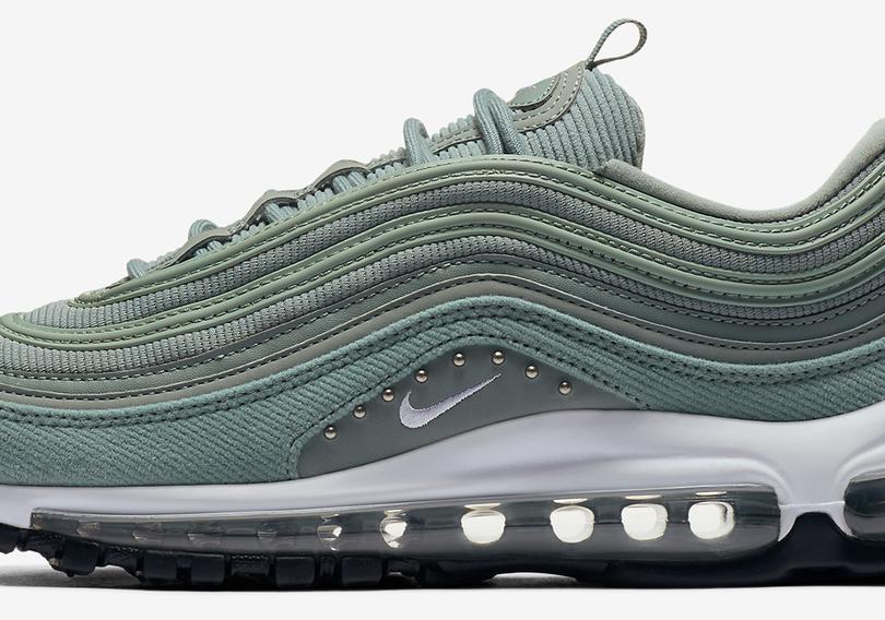 nike-air-max-97-AQ4137-300-1