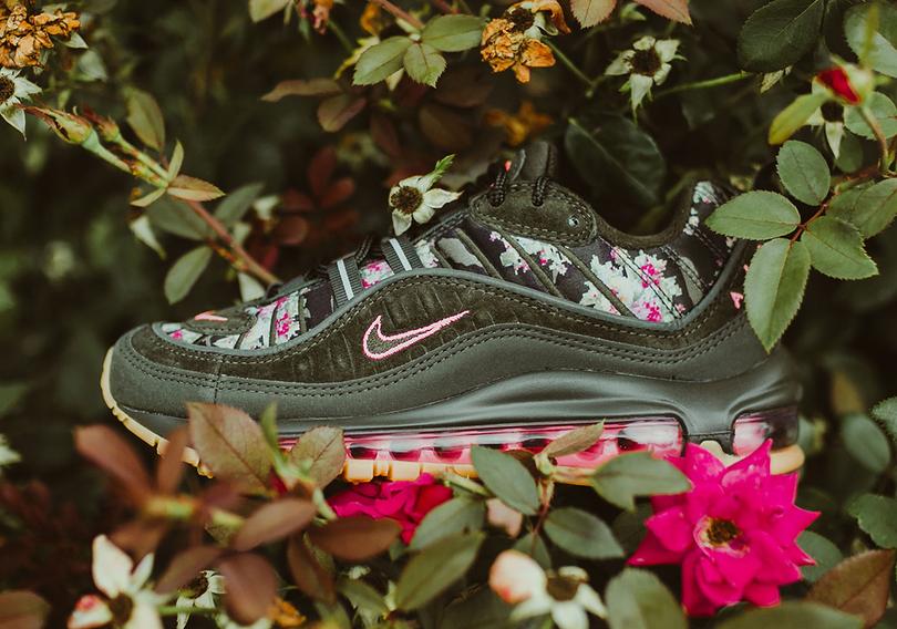 nike-air-max-98-sequoia-digi-floral-2