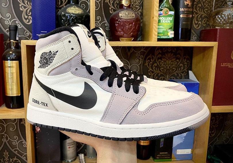 Air-Jordan-1-GORE-TEX-White-Grey-0