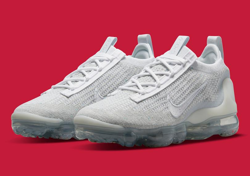 Nike-Vapormax-2021-DC4112-100-5