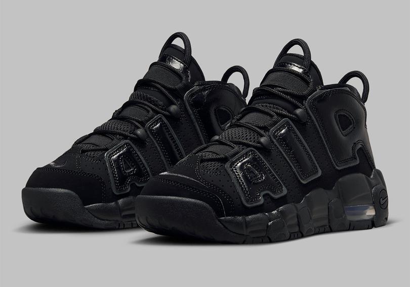 nike-air-more-uptempo-gs-triple-black-fv2264-001-1