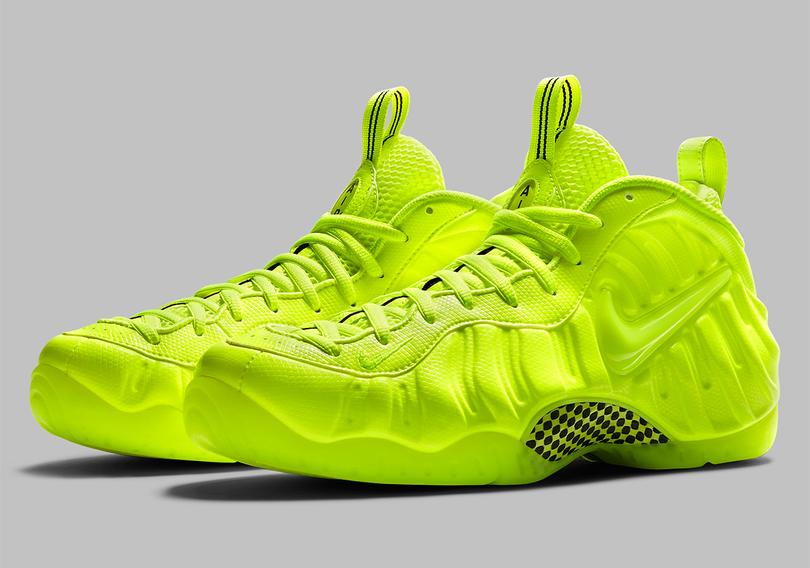 nike-air-foamposite-pro-volt-black-624041-700-5