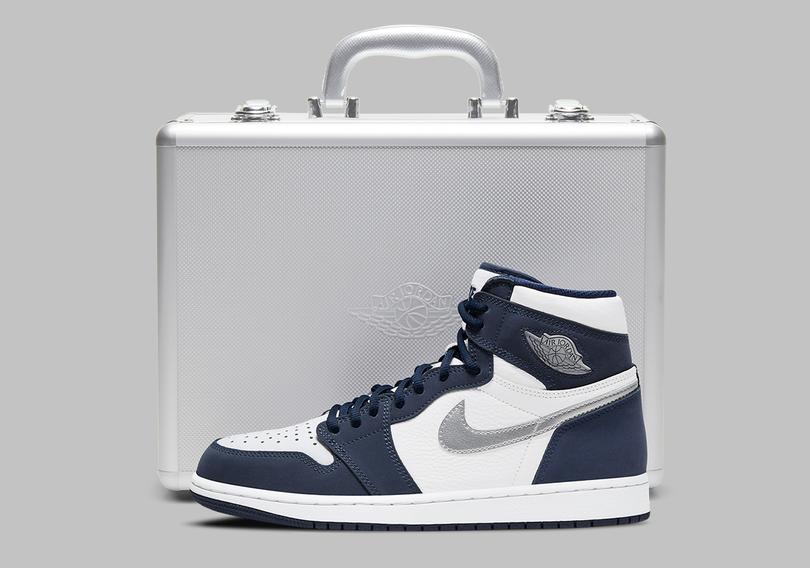 air-jordan-1-retro-high-og-midnight-navy-japan-suitcase-DB5877-100