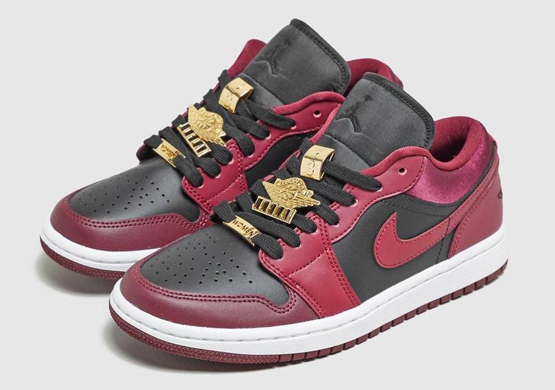 Air-Jordan-1-Low-WMNS-Black-Red-1