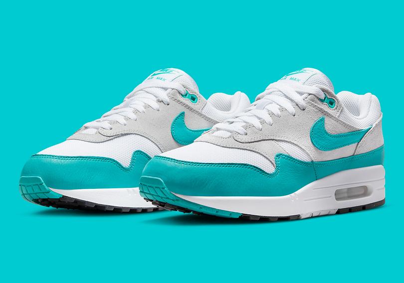 nike-air-max-1-clear-jade-dz4549-001-release-date-1